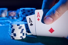 Casino Mate casino presented on mobile device in Pakistan with slots and live games
